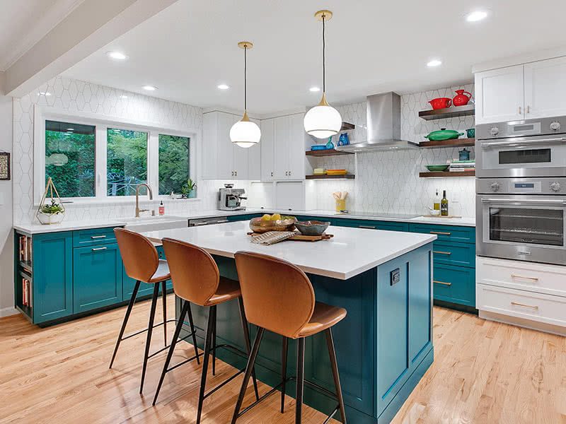 two-tone kitchen cabinets in Portland Oregon