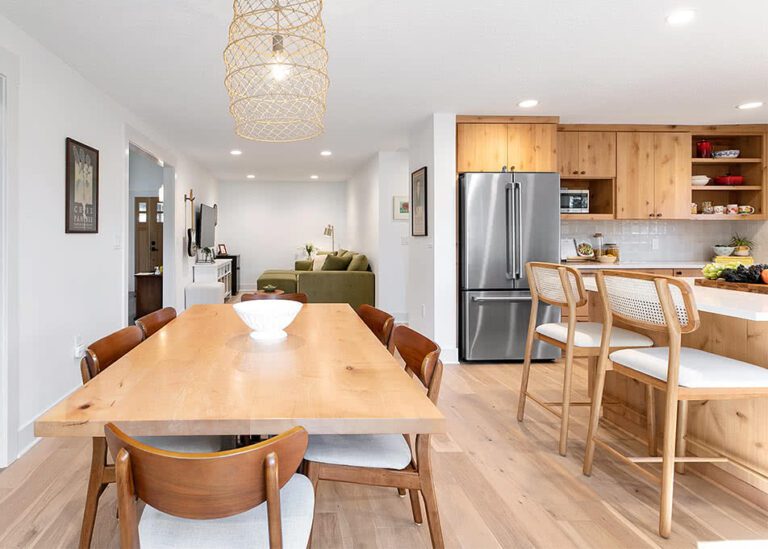 Open-concept floorplan in Lake Oswego.